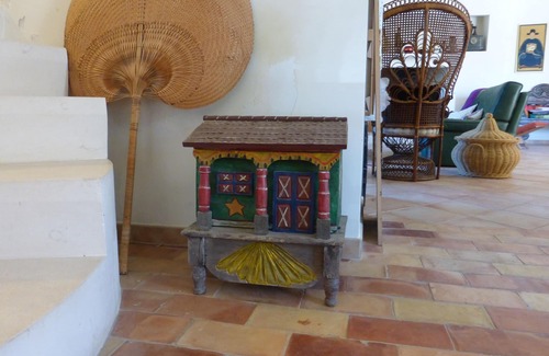Pertuis House | Bed and Breakfast in a charming house in the heart of the Luberon, Pink Room