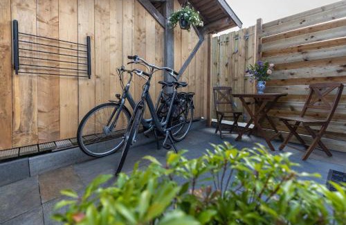 Den Burg Bed & Breakfast | Bed & Bike Schoudieck