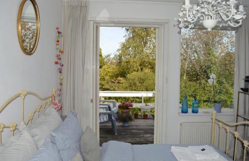 Diemen Bed & Breakfast | Bed & Breakfast Jo Amsterdam