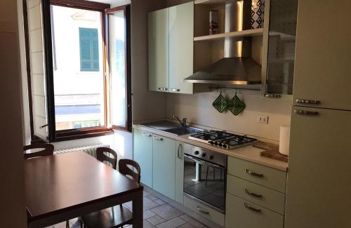 Como Apartment | Bed on the Lake Como monolocale vista lago