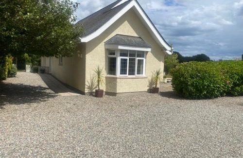Tyn-y-Gongl House | Bedw Arian Cottage