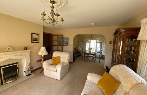 Tyn-y-Gongl House | Bedw Arian Cottage