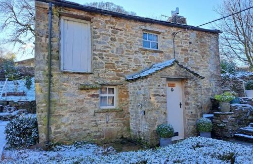 Worton House | Beebole Cottage