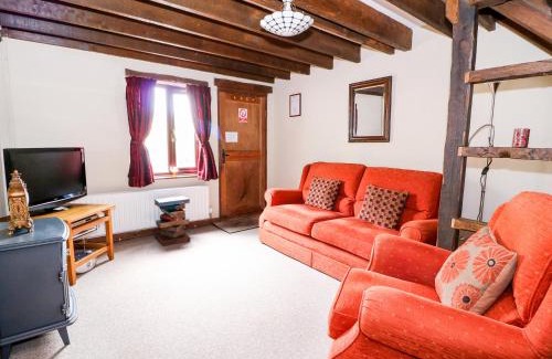Llanidloes House | Beech Cottage