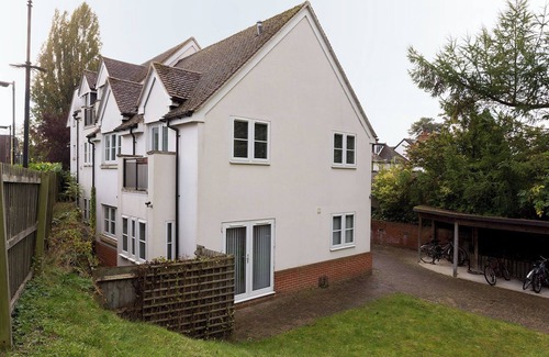 Headington Apartment | Beech Ldge 4 | 2 Bed Ground Floor Apt.