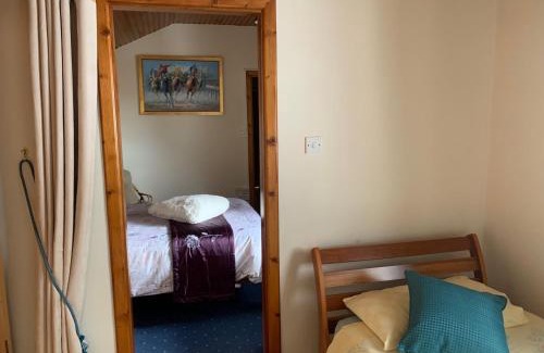 Annaghdown Bed & Breakfast | Beech Lodge B&B