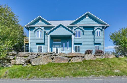 Beech Mountain House | Beech Mtn Views, Next to Ski Resort Home with Decks