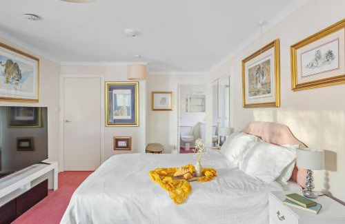Dartmouth House | Beechcroft