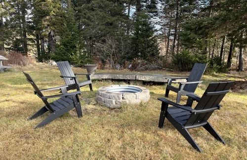 Vinalhaven House | Beeline Farm on Carver's Cove