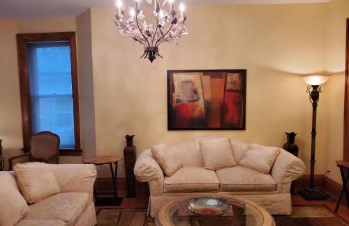 Lower East Side Villa | Beer Baron's Abode
