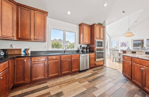 Corolla House | Bees Knees 7 bedroom at Currituck Club