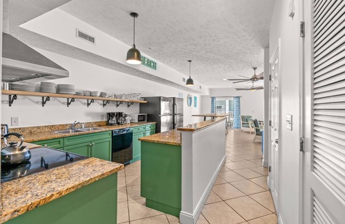 Myrtle Beach Condo | bees knees