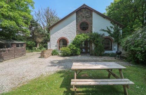 Truro House | Beggars Roost