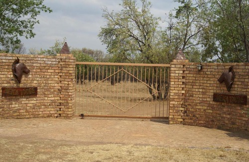 Hammanskraal Other | Beka Idube Bushveld Retreat