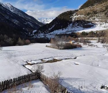 Cervieres Apartment | Bel appartement à la Montagne