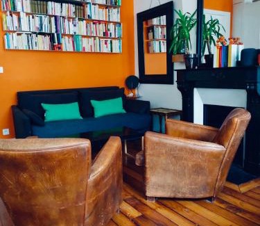 Saint-Vincent-de-Paul Apartment | Bel appartement à Paris