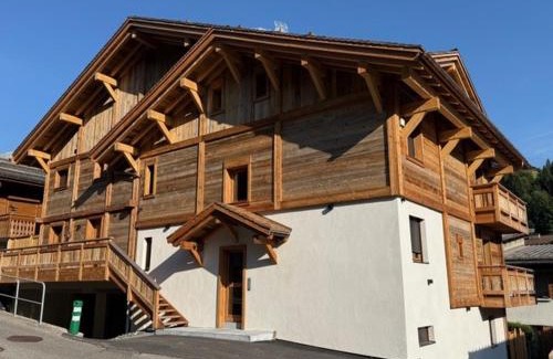 La Clusaz Apartment | Bel appartement montagnard 3 chambres pour 6 avec parking au centre de La Clusaz - FR-1-459-245