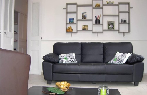Ajaccio Apartment | Bel F3 downtown with private garage