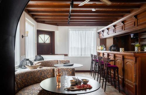 Westende House | Belcoast Guesthouse