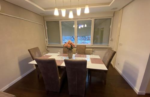 Vozdovac Apartment | Belgrade Apartment PetraLUX