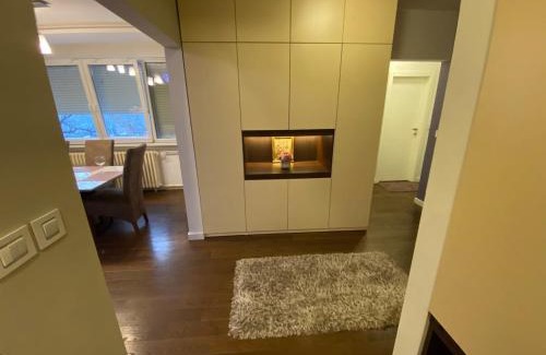 Vozdovac Apartment | Belgrade Apartment PetraLUX
