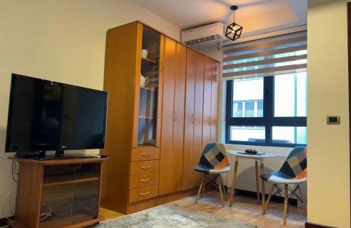 Vukov Spomenik Apartment | Belgrade Center Apartment Studio