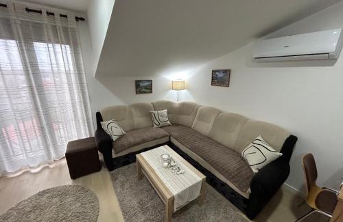 Cukarica Apartment | Belgrade Sunset Apartment