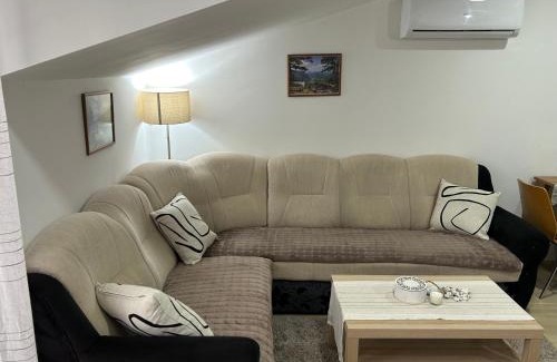 Cukarica Apartment | Belgrade Sunset Apartment