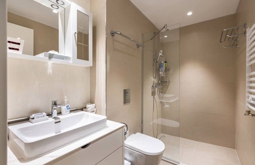 Savski Venac Apartment | Belgrade Waterfront Metropolitan Luxury Residence