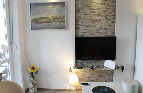 Sarajevska Apartment | Belgrade Waterfront studio