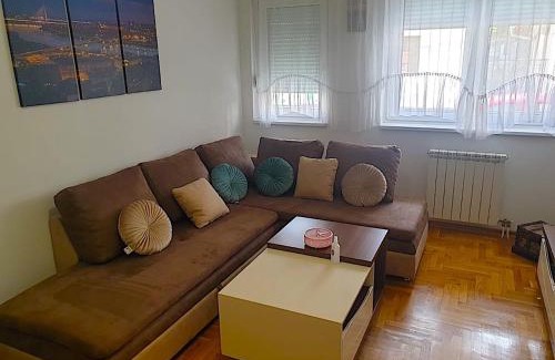 Zvezdara Apartment | Belgradian 011