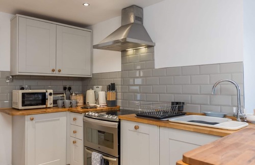 Northallerton Cottage | Bell Cottage - Period Cottage set in the heart of picturesque Village