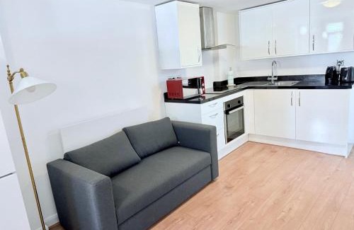 Heath Apartment | Bell House