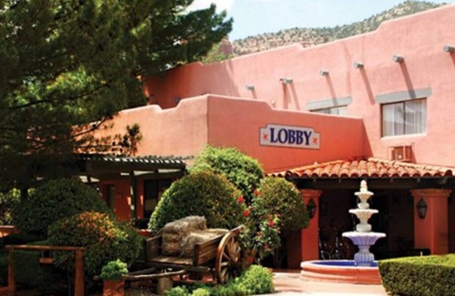Oak Creek Condo | Bell rock Inn - Studio · Sedona Bell Rock Views. Studio Suite