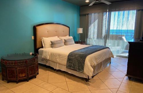 Sandy Beach House | Bella Sirena