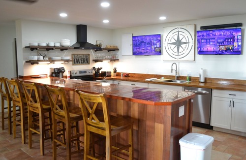 Midway House | Bella Vista at Half Moon - Direct Riverfront w/Deepwater Dock