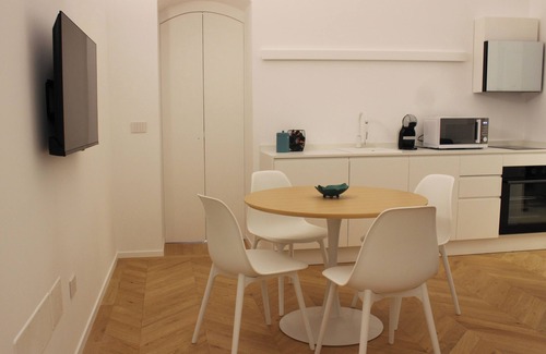 Molfetta Apartment | Bellapulia Apartments QUERCIA Apartment in Molfetta downtown, elegant