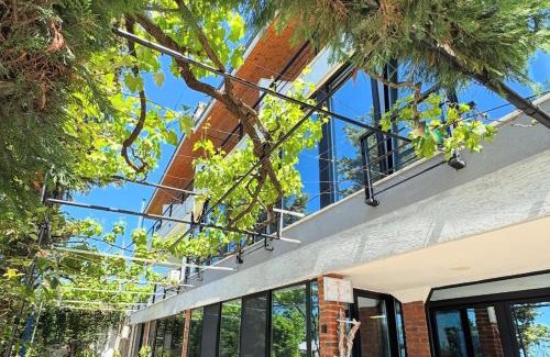 Ishem House | Bellavista Villa