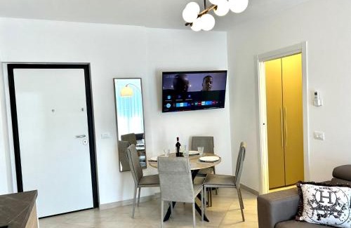 Montepaone Lido Apartment | Belle vie luxury house