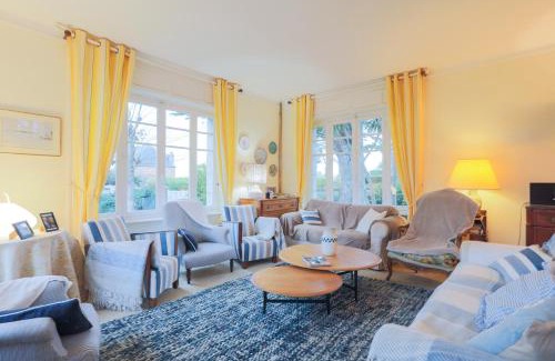 Trebeurden Villa | Belle Villa à 80m des plages