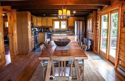 Fleischmanns Ski Chalet | Belleayre View: Paramount Views, Hot Tub + Firepit