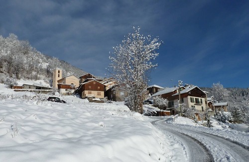 Saint-Jean-de-Belleville Ski Chalet | Belleville Valley chalet in Savoie 4 + 2 sleeps