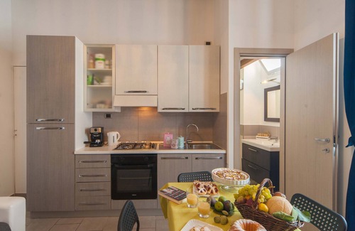 Trani House | Belleville Holiday Home - a stone's throw from the Cathedral
