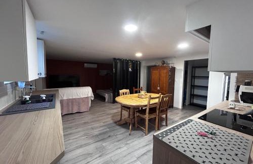 Nerondes Apartment | Bellevue