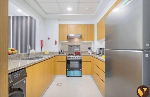 Downtown Dubai Apartment | Bellevue Walk to Burj & Dubai Mall