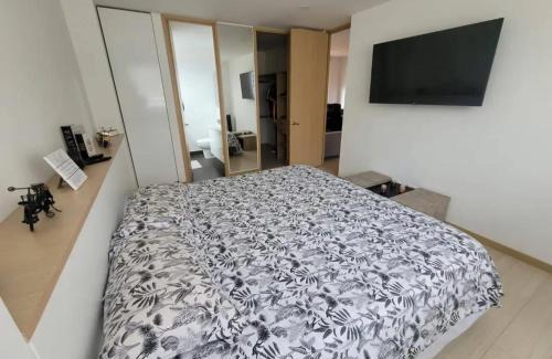 Financial District Apartment | BELLO APTO en CHAPINERO ALTO DE 2 HABITACIONES 201 CON VISTA AL PAISAJE HERMOSO DE CHAPINERO ALTO Y ALREDEDORES