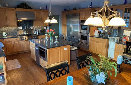 Brookhaven House | Bellport Brookhaven Hamlet, near Hamptons, Fire Island NY