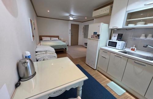 Gyeongju House | Bellus-Rose Pension Gyeongju