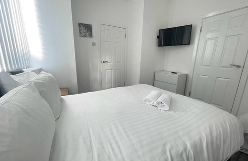 Blackpool Town Center Apartment | Belmont Suite Sasco Apartments