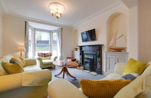 New Quay House | Belvedere